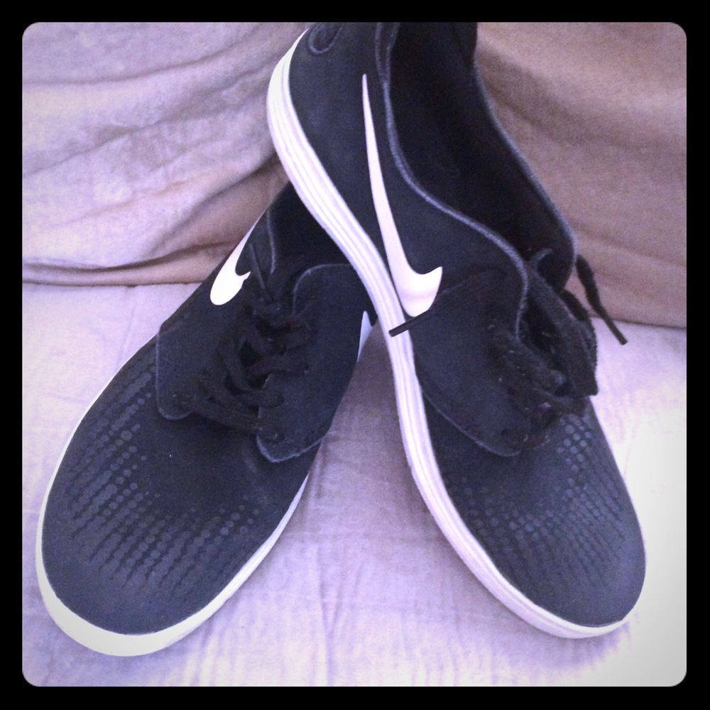 Men’s Nike Athletic shoes